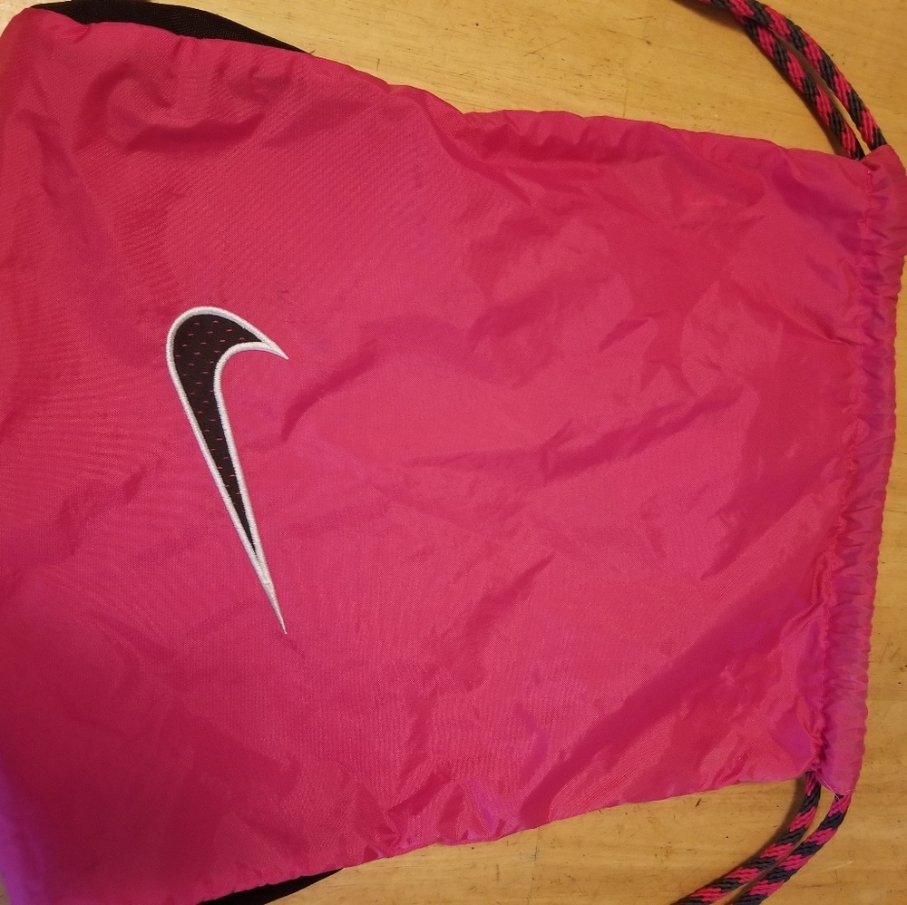 Nike string bag